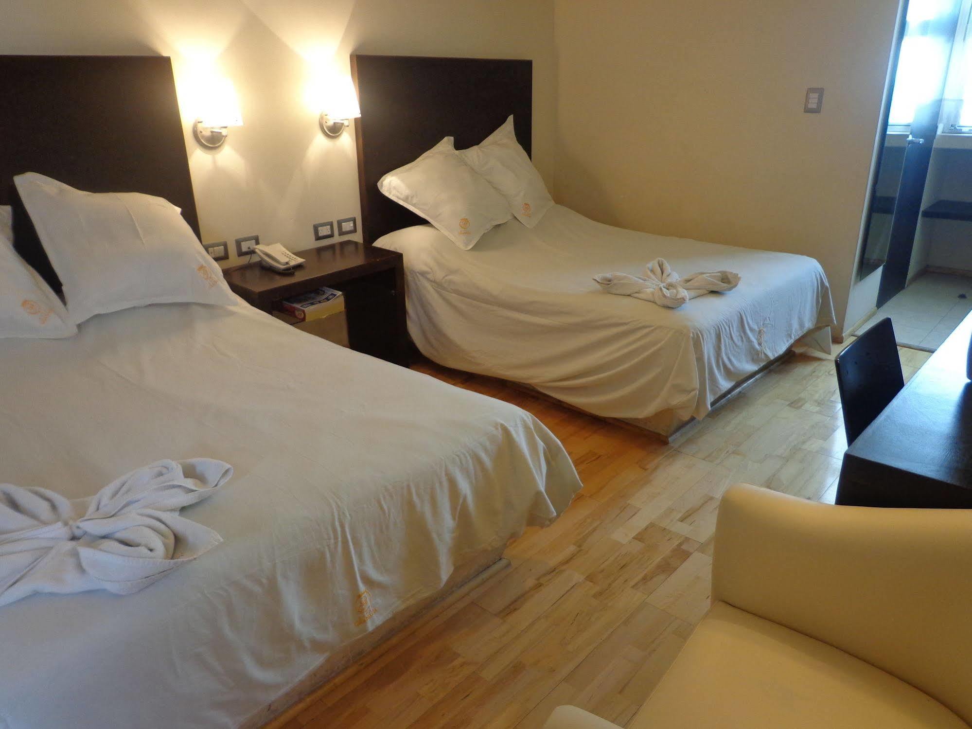 Hotel Granada Puebla Exteriör bild